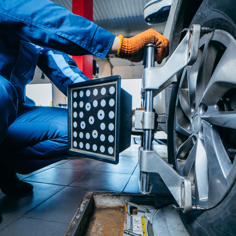 Wheel Alignment in Kansas City, MO